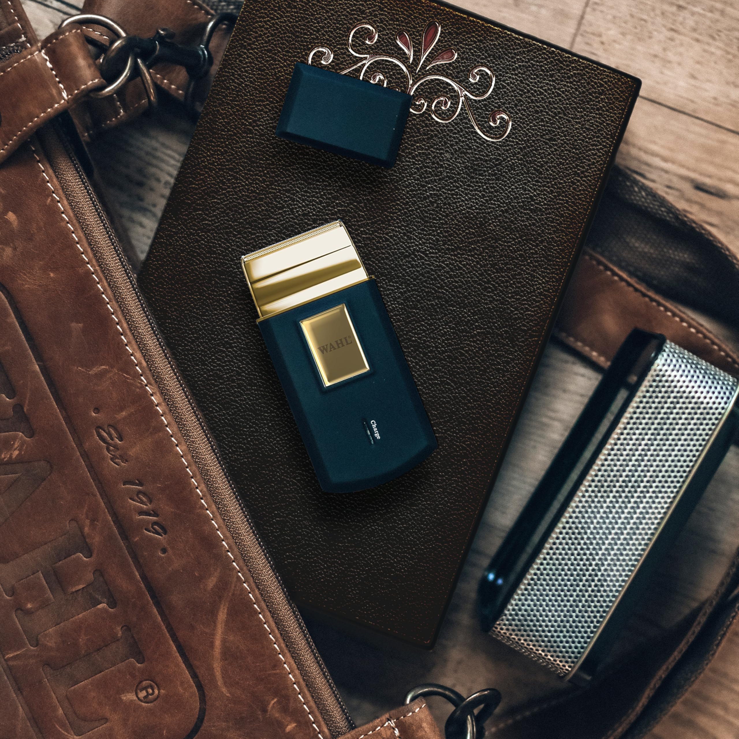 wahl-travel-shaver-gold-edition-rasoir-lectrique-de-voyage-sans-fil-et-rechargea image 7
